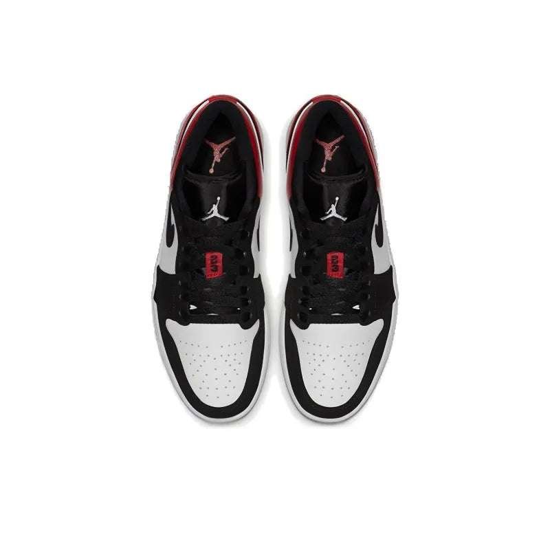 AirJordan1LowBlackToe_5.jpg