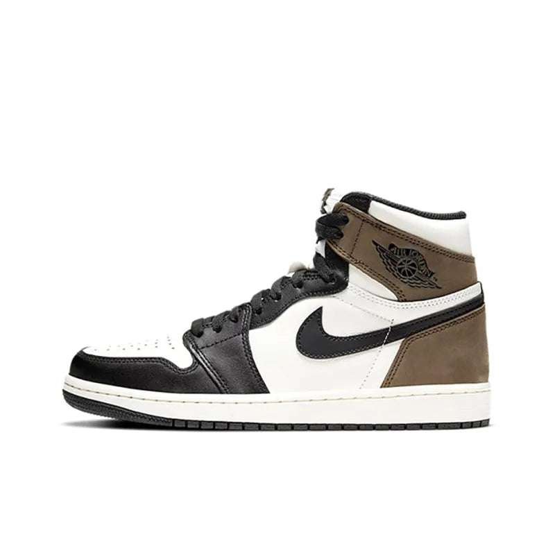 AirJordan1RetroHighDarkMocha_6.jpg