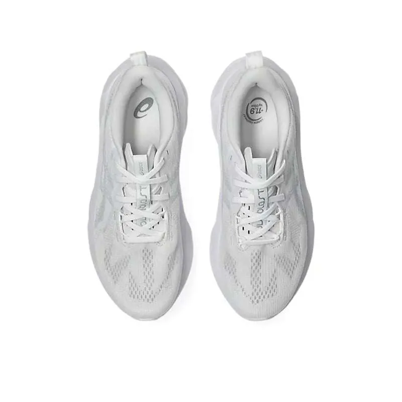 AsicsNovablast5White_PiedmontGrey_2.webp