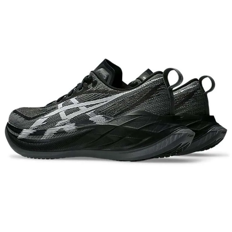 AsicsSuperblast2Black_White_5.webp