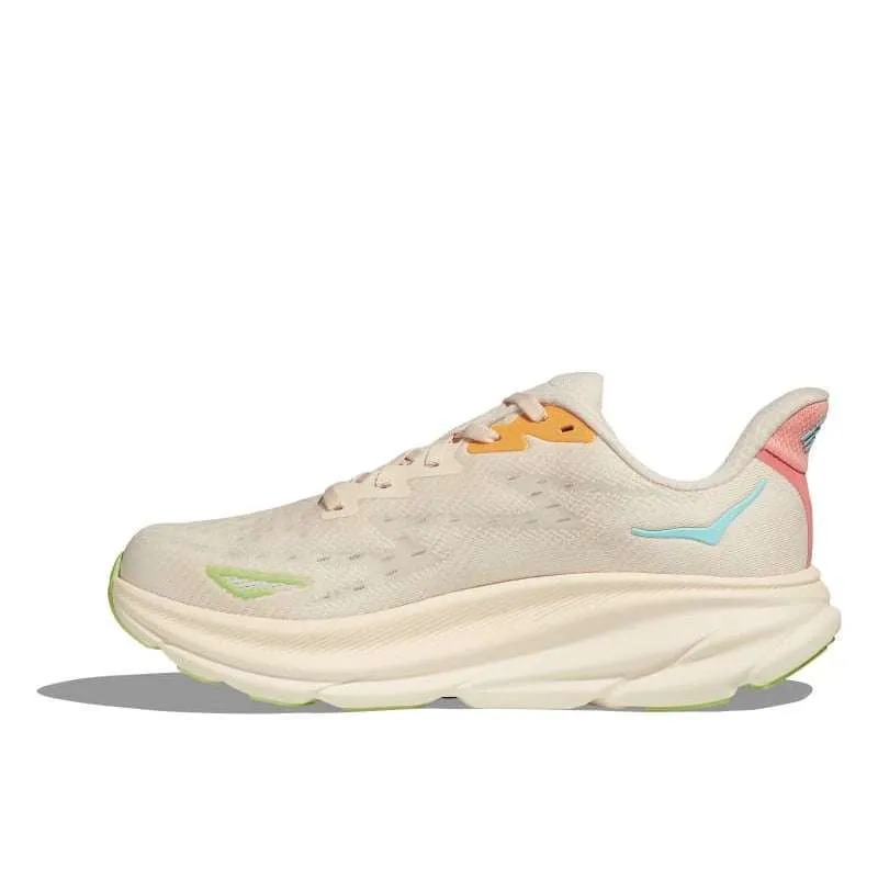 HOKA-Clifton-9-Vanilla-Astral-2.webp