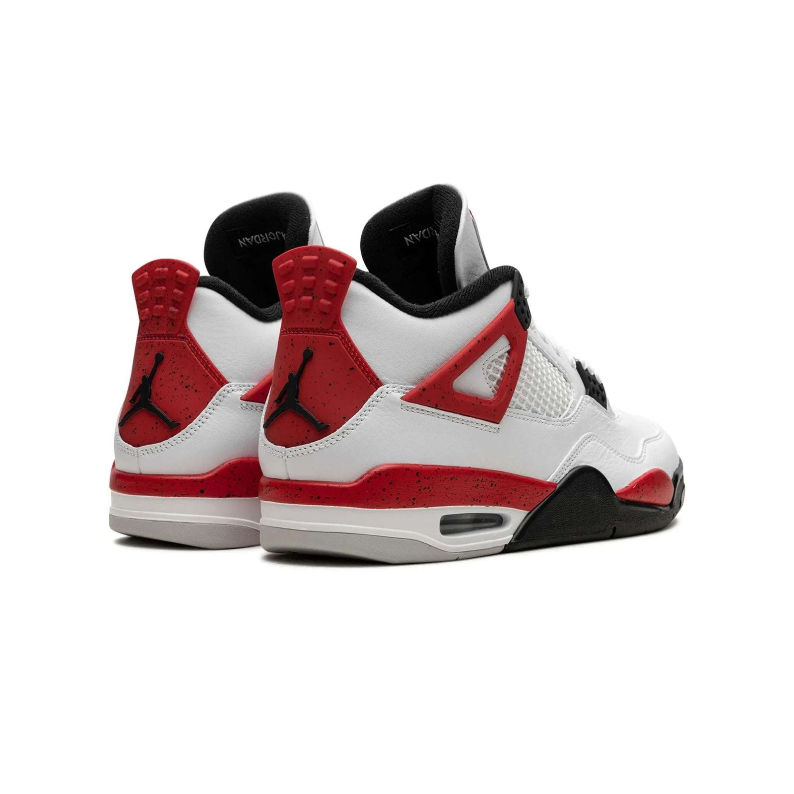 Jordan4RetroRedCement_4.jpg