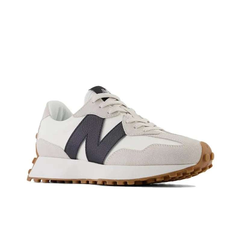 NewBalance327MoonbeamBlackGum_3.jpg