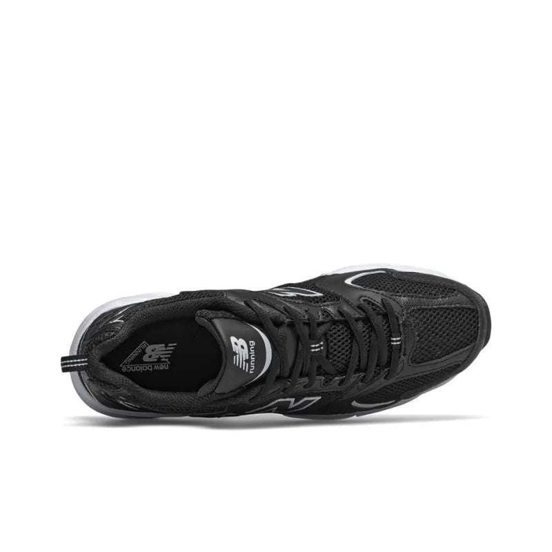 NewBalance530BlackWhite_3.jpg