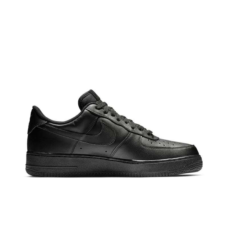 NikeAirForce1LowTripleBlack_3.jpg