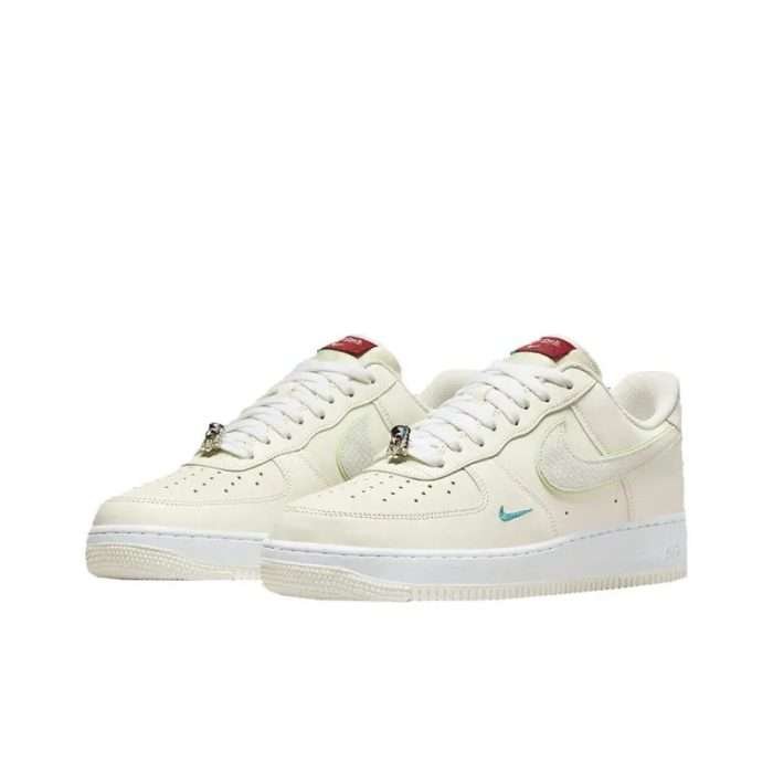 NikeAirForce1Low_07YearoftheDragon_5-700x700-1.jpg