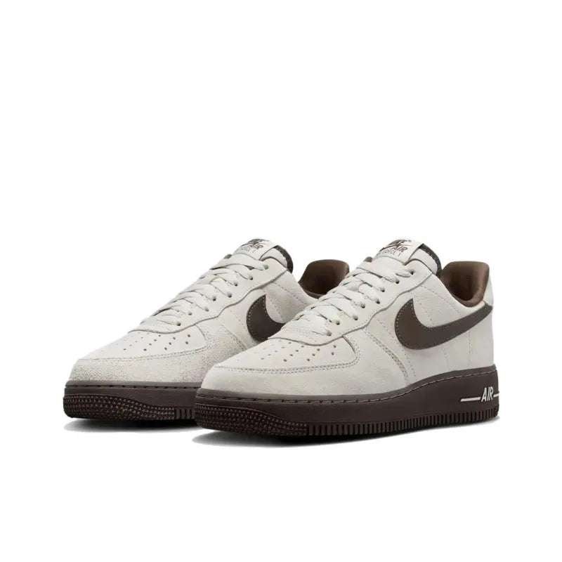 NikeAirForce1_07LightOrewoodBrown_3.jpg