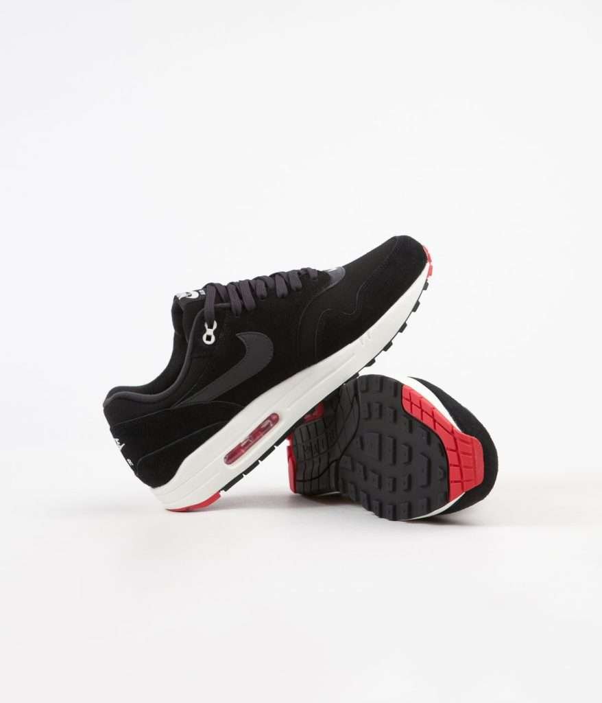 NikeAirMax1PremiumBlackUniversityRedSailOilGreySTASP_15-878x1024-1.jpg