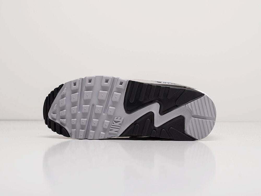 NikeAirMax90EssentialWhiteBlackMattSilver_4.jpg