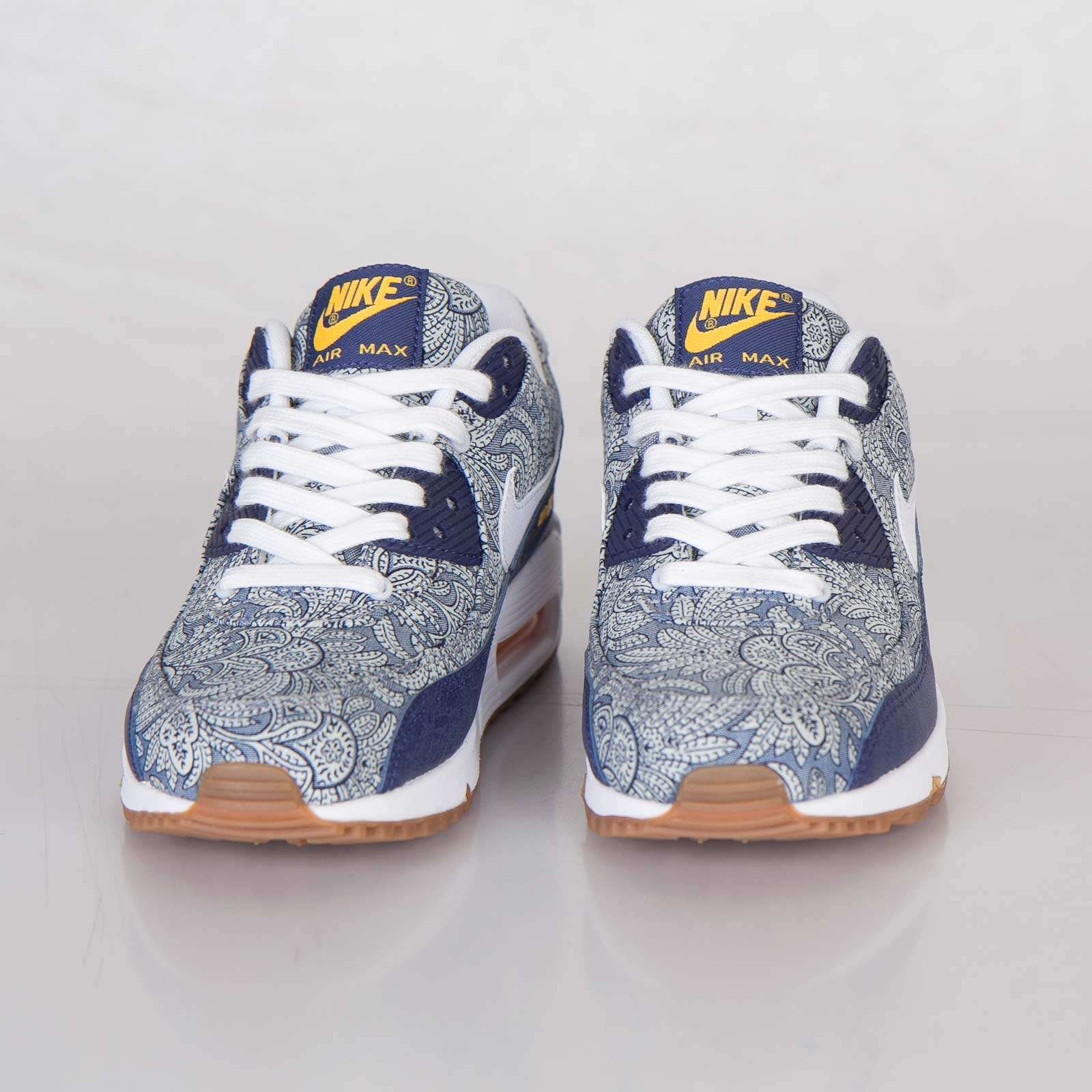 NikeAirMax90Liberty_3.jpg