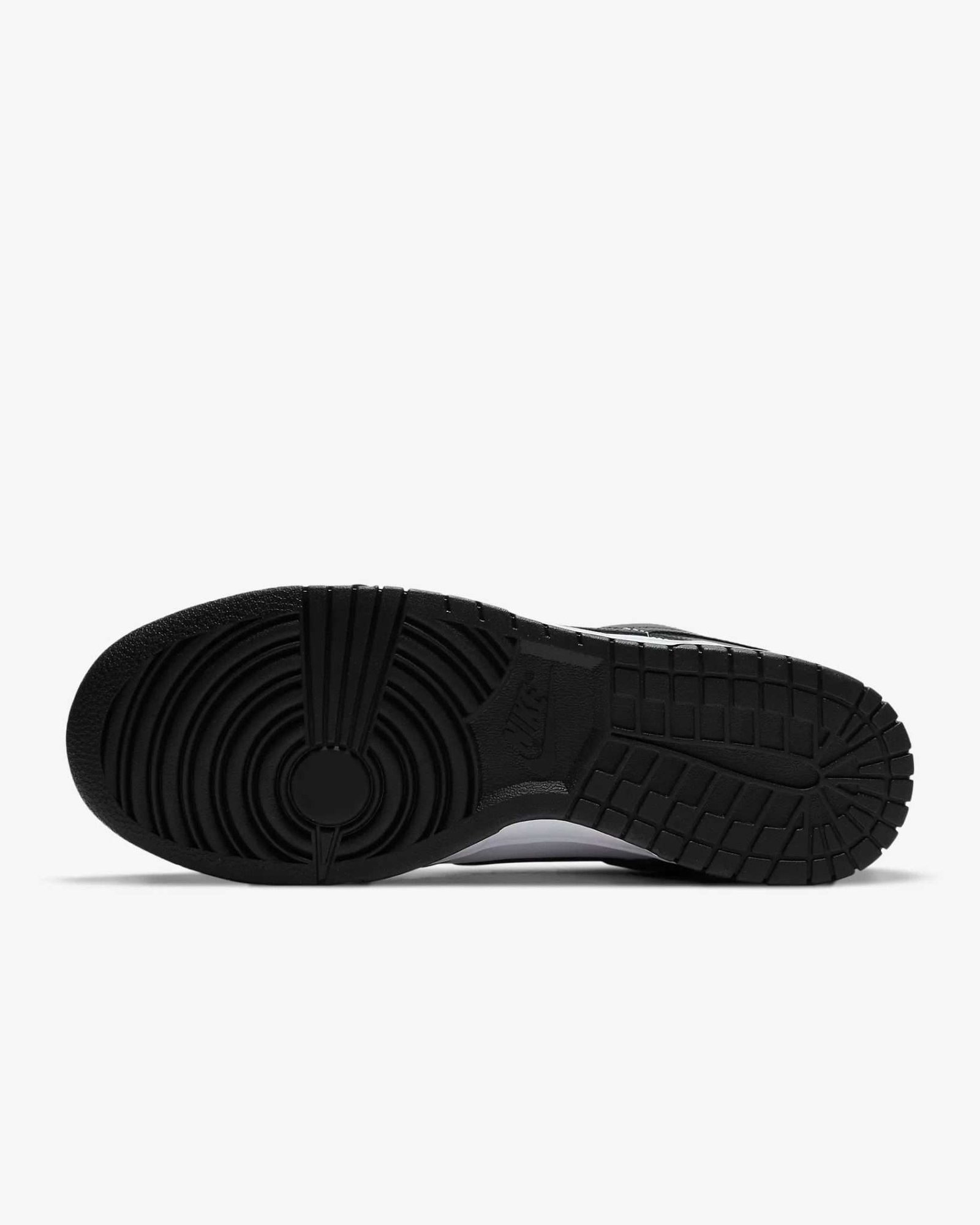 NikeDunkLowRetroBlackandWhite_2-1638x2048-1.jpg