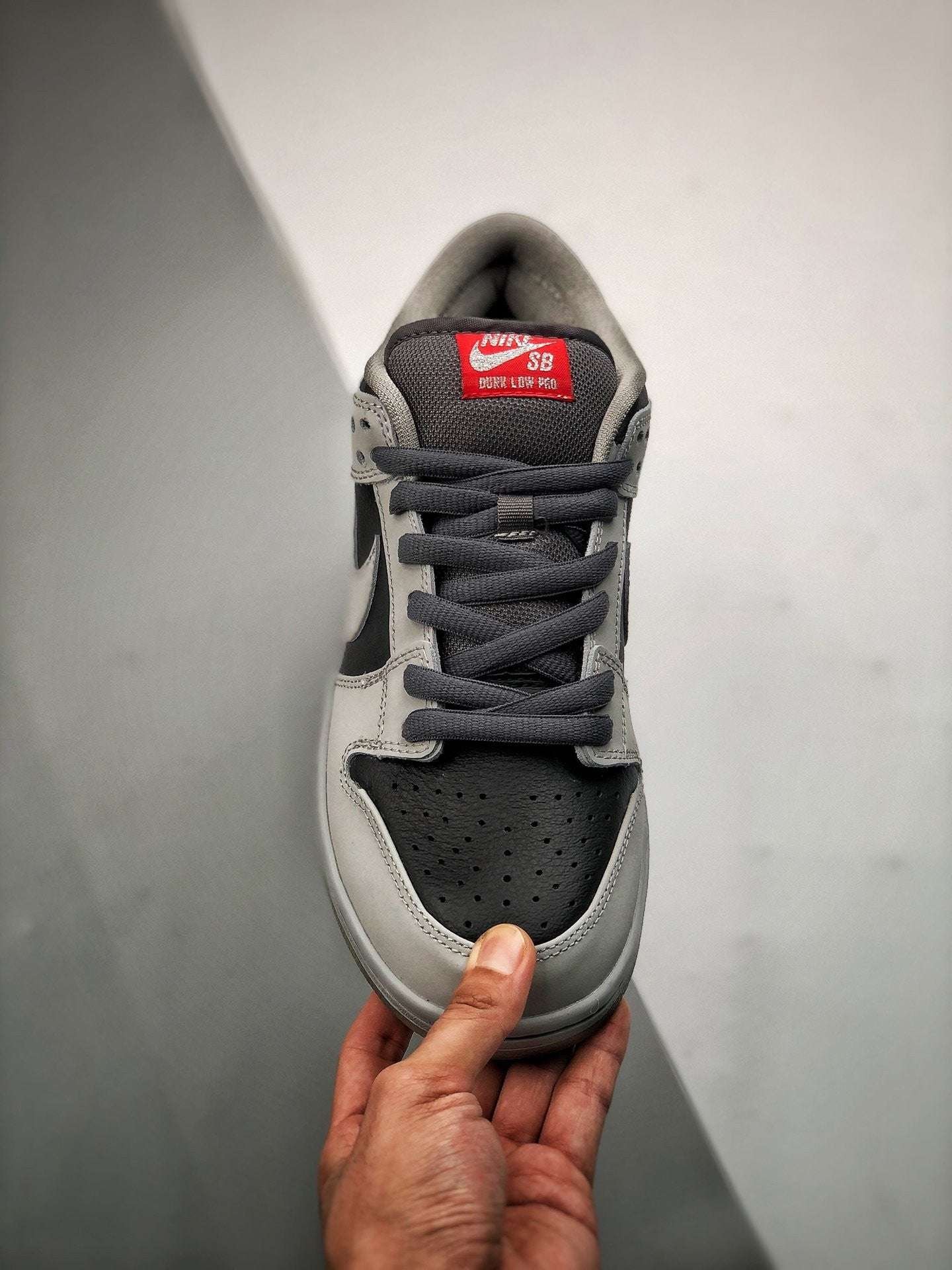 NikeSBDunkLowAtlasxNikeSBDunkLowWolfGreyBlack-ChallengeRed_5-1.jpg