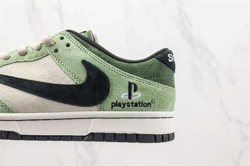 TravisScottxPlaystationxNikeSBDunkLowTS_5.jpg